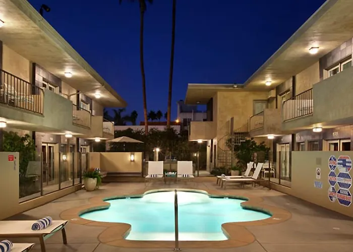 7 Springs Inn & Suites Palm Springs