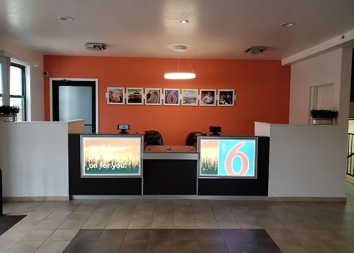 Motel 6-Sedalia, Mo