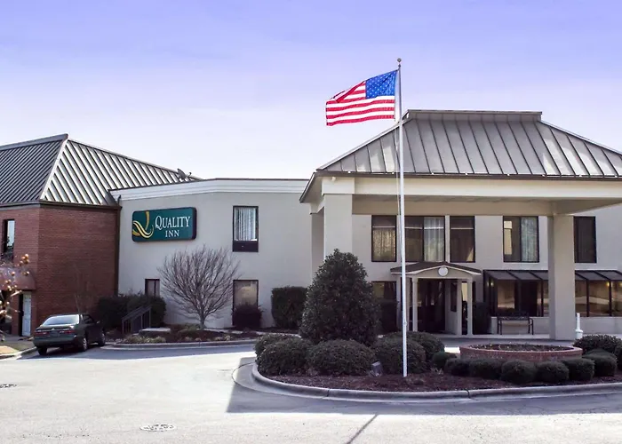 Quality Inn & Suites Wilson I-95