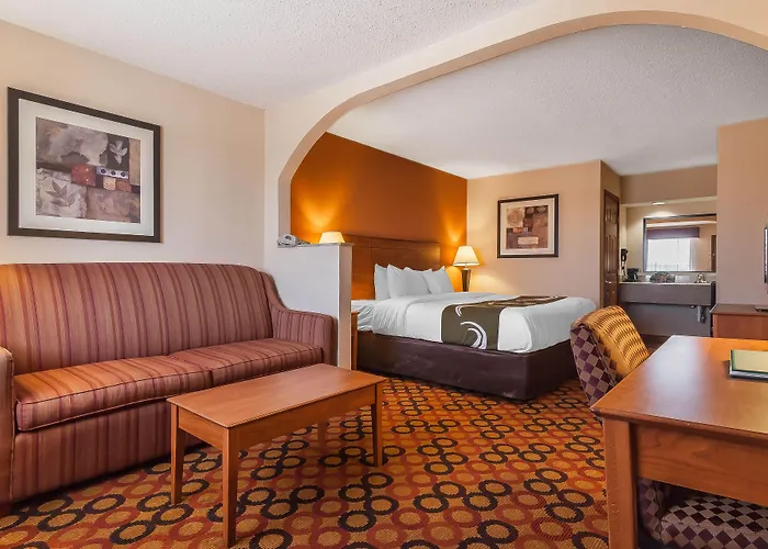 Quality Inn & Suites Owasso Us-169