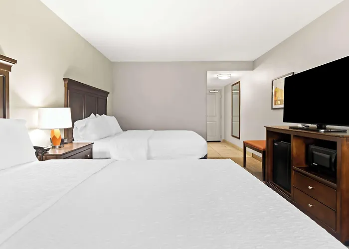 Blytheville Hotels