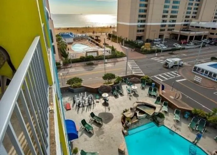 Days Inn By Wyndham Virginia Beach At The Beach