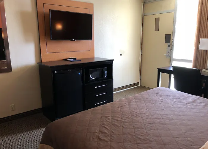 Americas Best Value Inn - Collinsville / St. Louis
