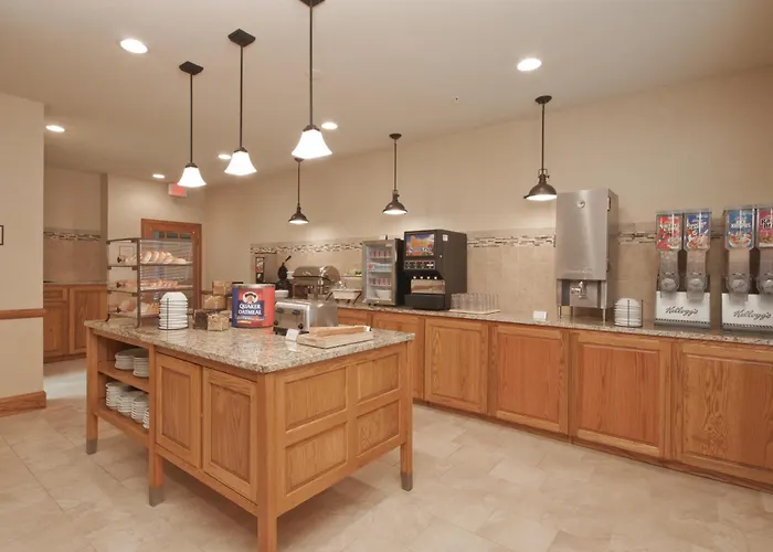 Country Inn & Suites By Radisson, Davenport - Quad Cities