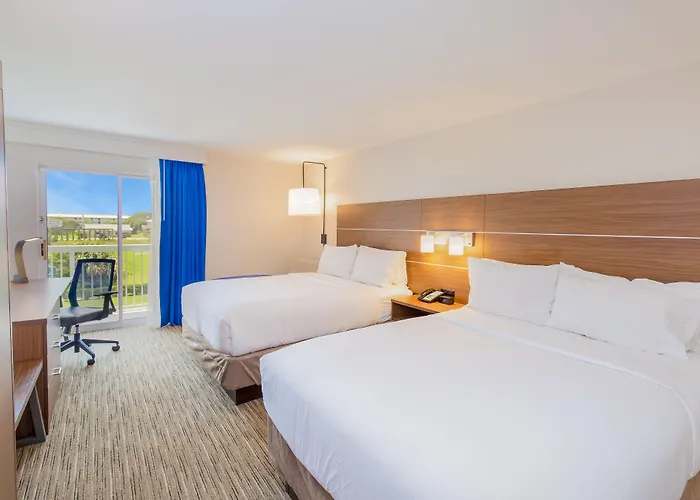 Holiday Inn Express Orange Beach - On The Beach By Ihg