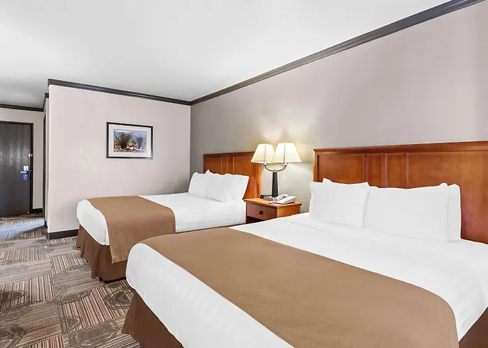 Apache Junction Hotels