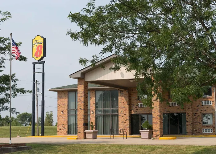 Staunton Hotels