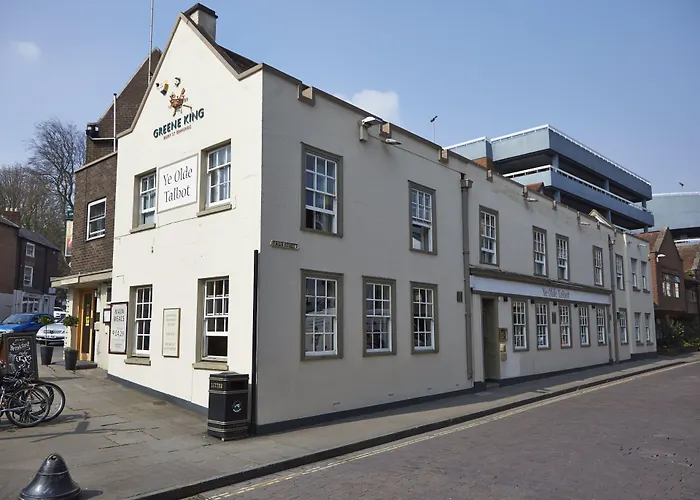 Worcester Hotels