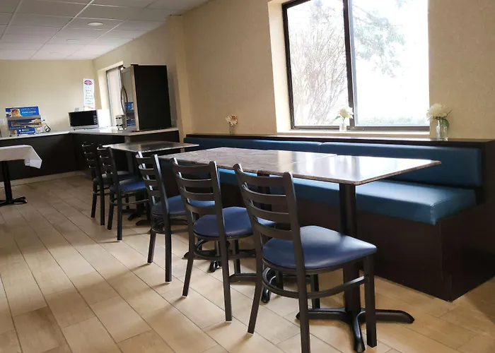 Bridgeport Hotels