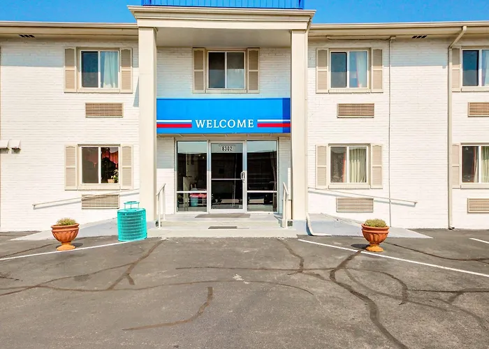 Motel 6-Wichita, Ks