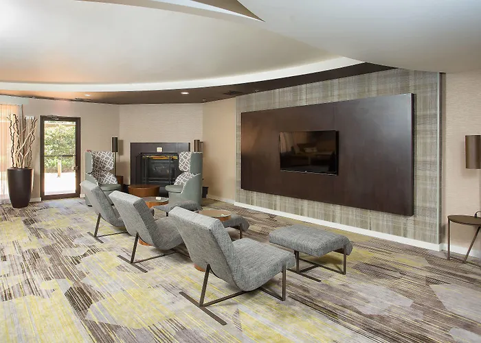 Courtyard By Marriott Boston Westborough