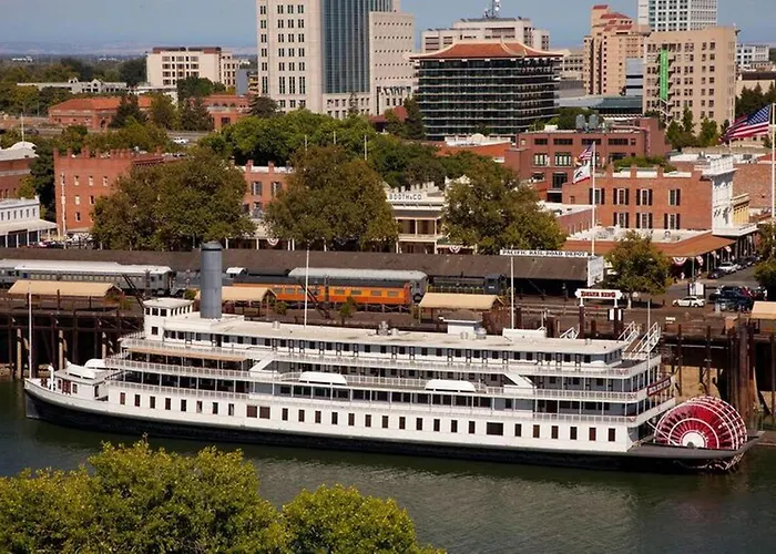 Delta King Hotel