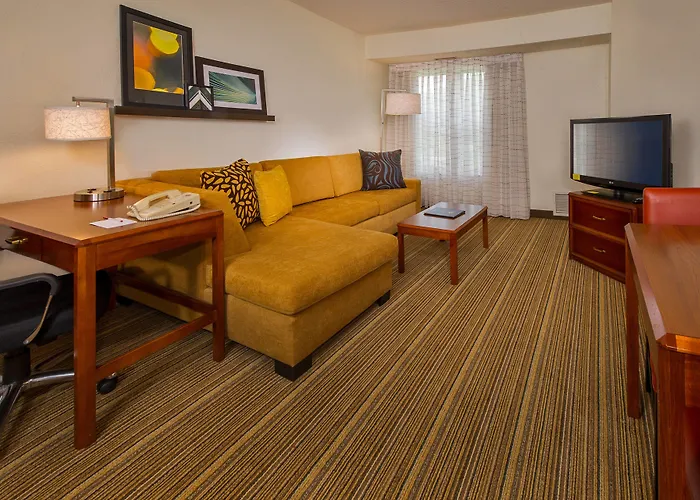 Ellicott City Hotels