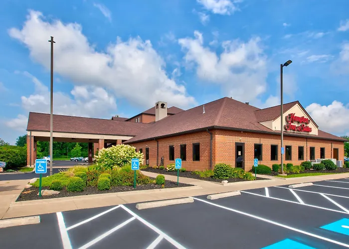 Middleburg Heights Hotels