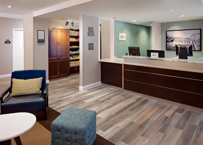 Dedham Hotels