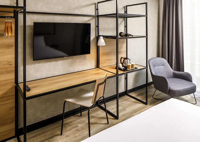Ibis Nova Serrana