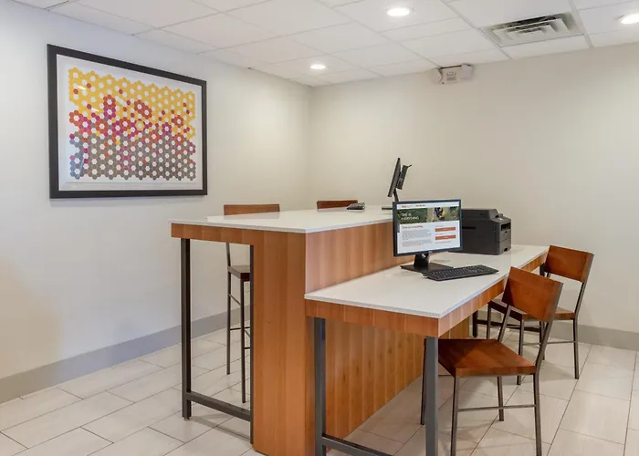 Holiday Inn Express Scottsburg By Ihg