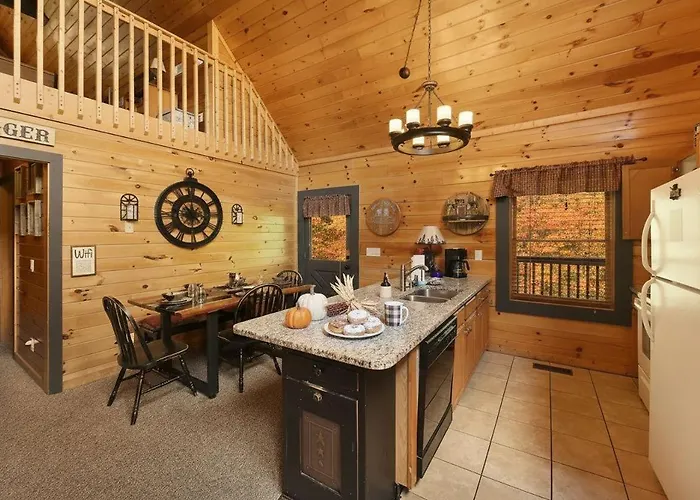 Ryes And Shine Bootlegger'S Cabin! Hot Tub* Pool* Arcade* Billiards *Ev * Pet Friendly Sevierville