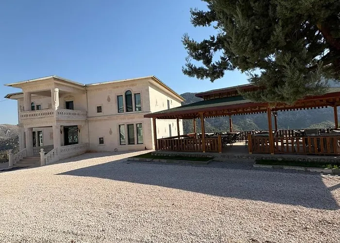 Karadut Otel Nemrut