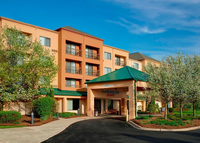Pontiac Hotels