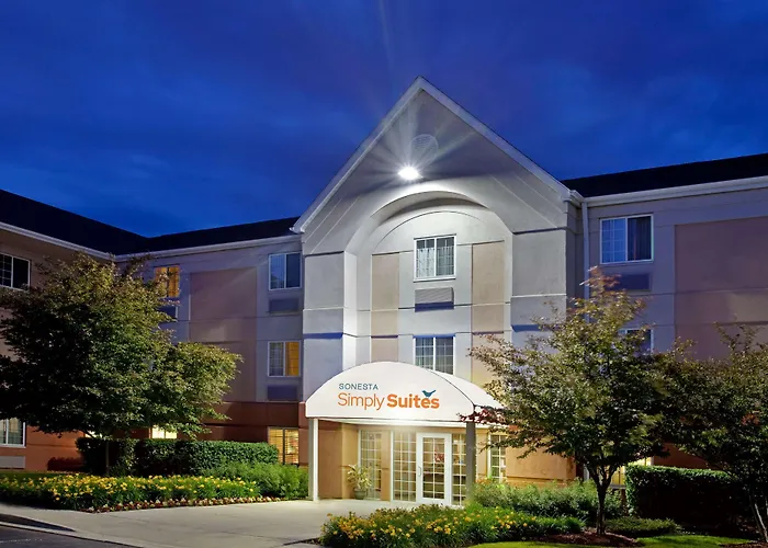 Waukegan Hotels