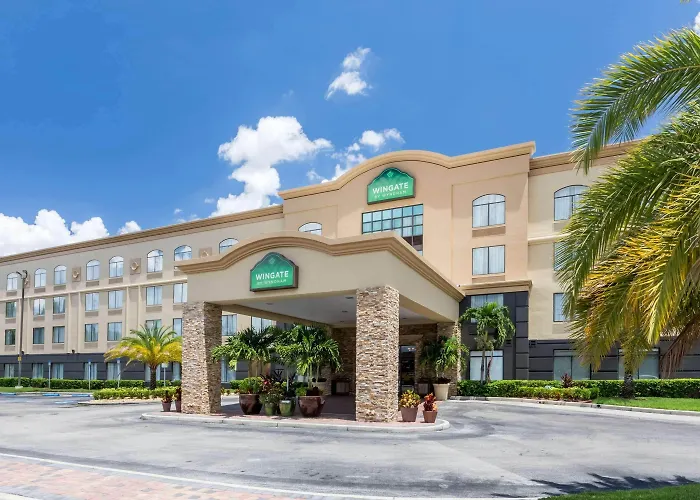 Wingate By Wyndham, Universal Studios - Free Theme Park Shuttle