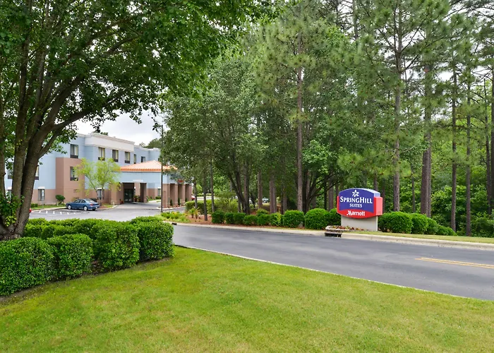Pinehurst Hotels