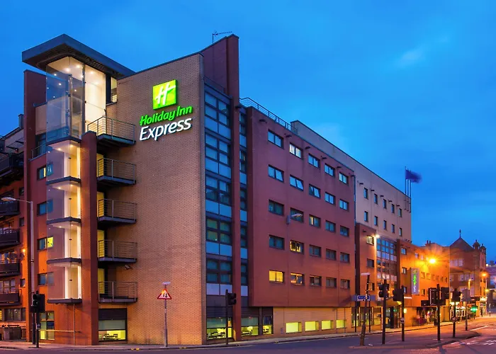 Holiday Inn Express - Glasgow - City Ctr Riverside By Ihg