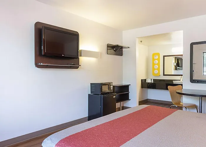 Motel 6-Fresno, Ca