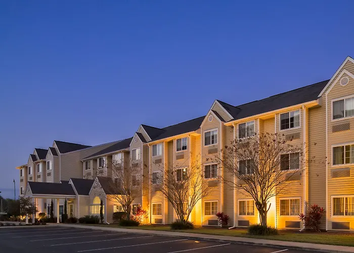 Leesburg Hotels