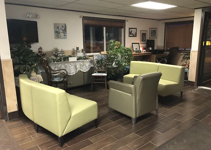 Super 8 By Wyndham Superior Wi Hotel