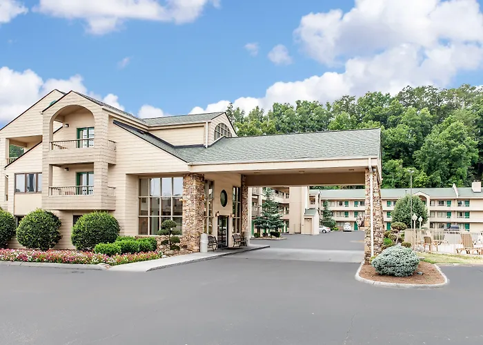 Quality Inn & Suites At Dollywood Lane Pigeon Forge