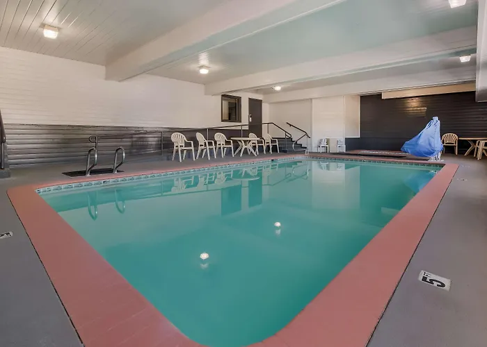 Red Lion Inn & Suites Ontario