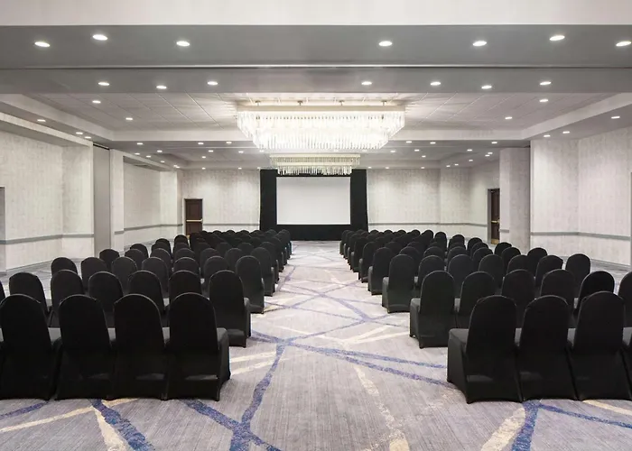 Morristown Hotels