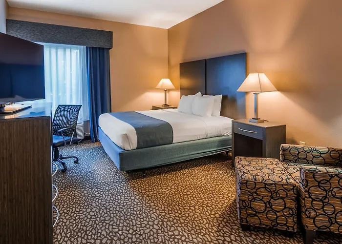 Best Western Plus Bradenton Hotel & Suites