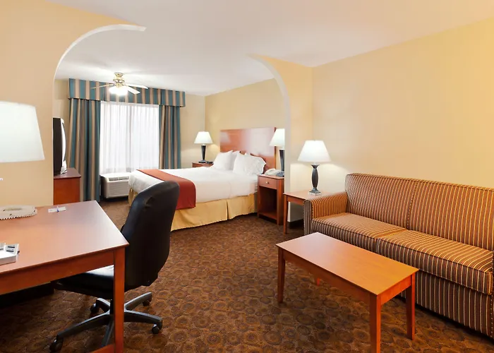 Holiday Inn Express Trussville By Ihg