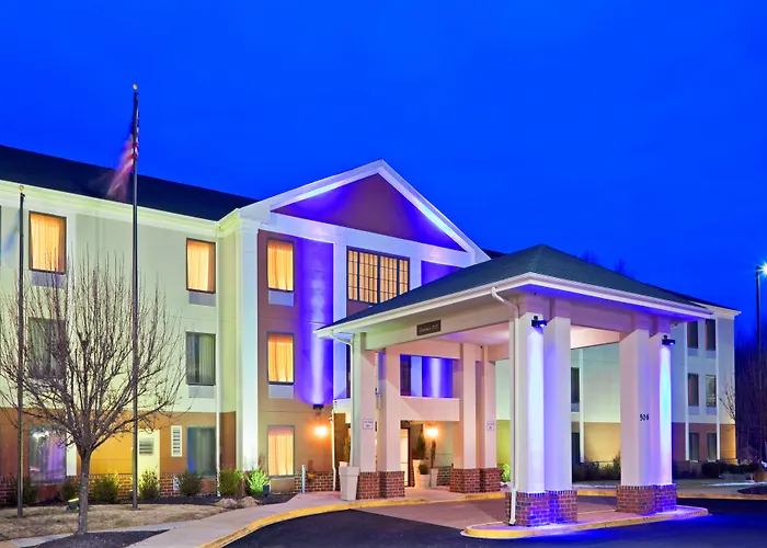 Carneys Point Hotels