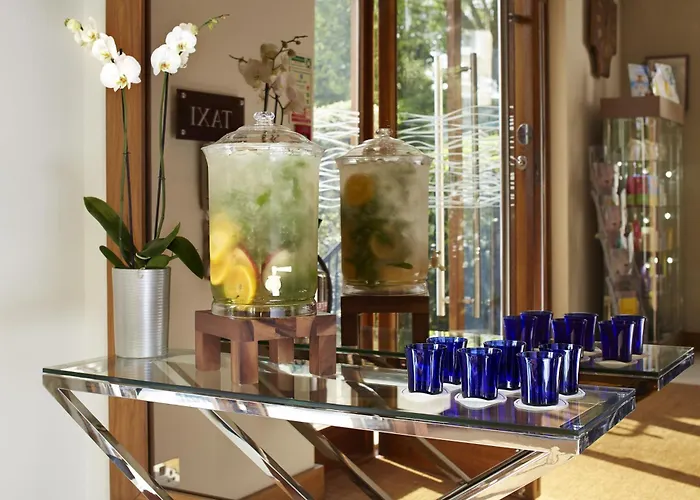 Hotels in Guildford