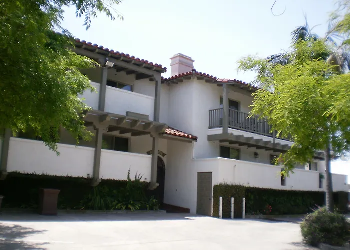 Palmoro House