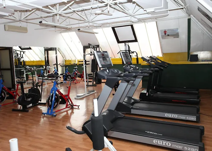 Guenes Hotel Merter Istanboel