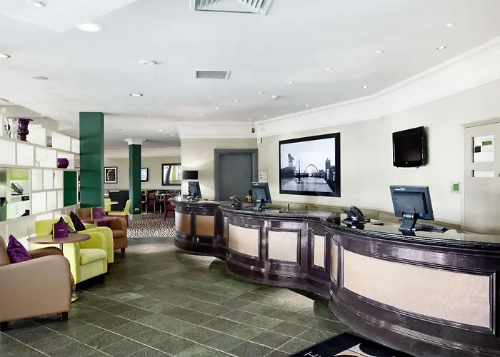 Bellshill Hotels