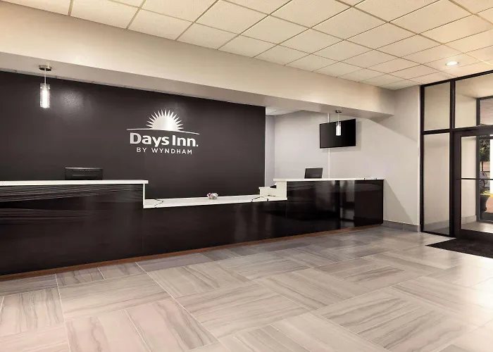 Days Inn By Wyndham Mccomb Ms