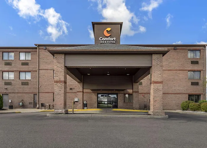 Comfort Inn & Suites Streetsboro - Kent