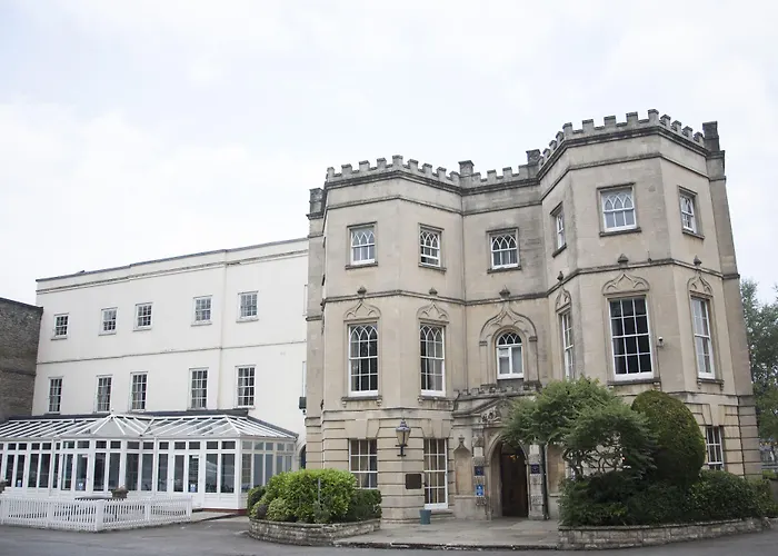 Arnos Manor Hotel