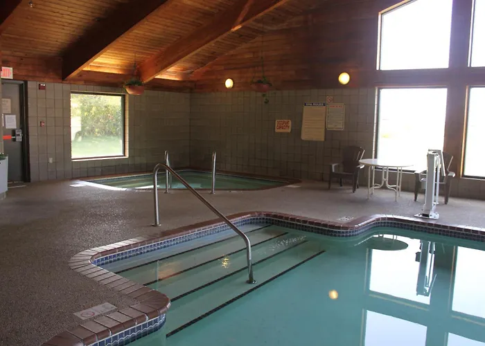West Burlington Hotels