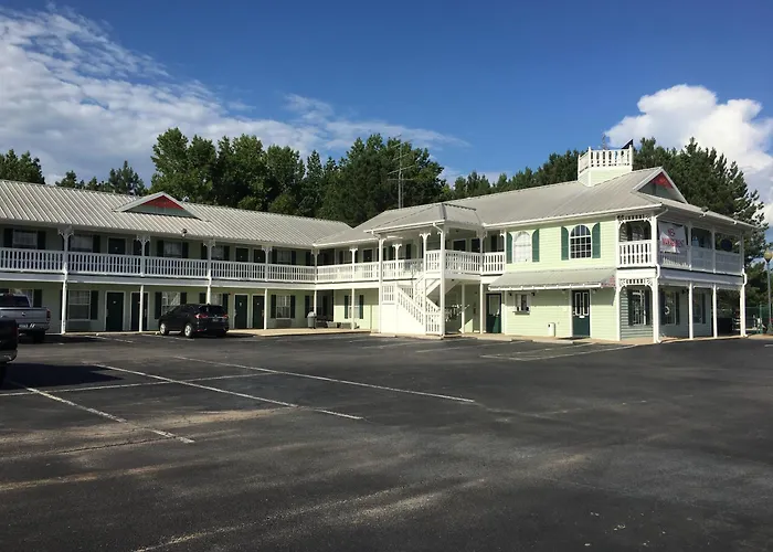 Hogansville Hotels