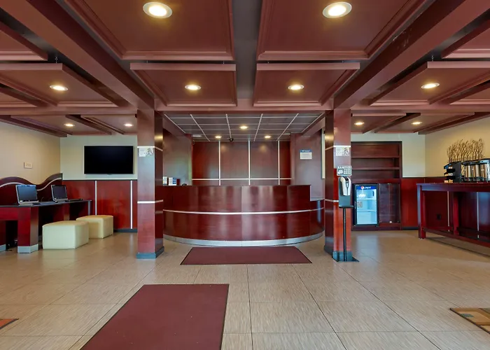 Tannersville Hotels