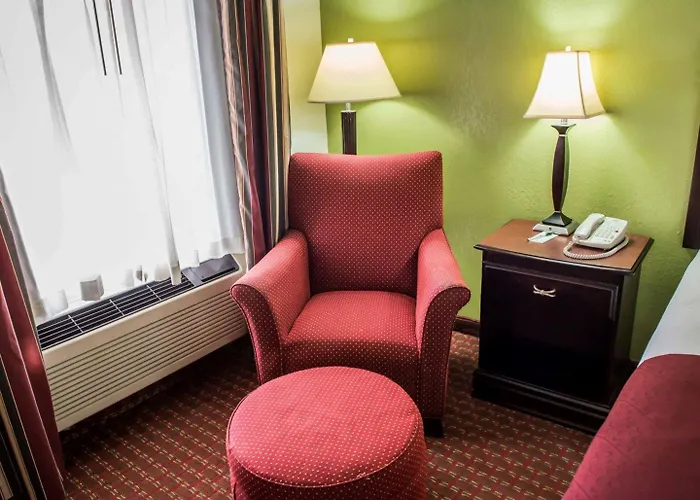 Quality Inn Chipley I-10 At Exit 120