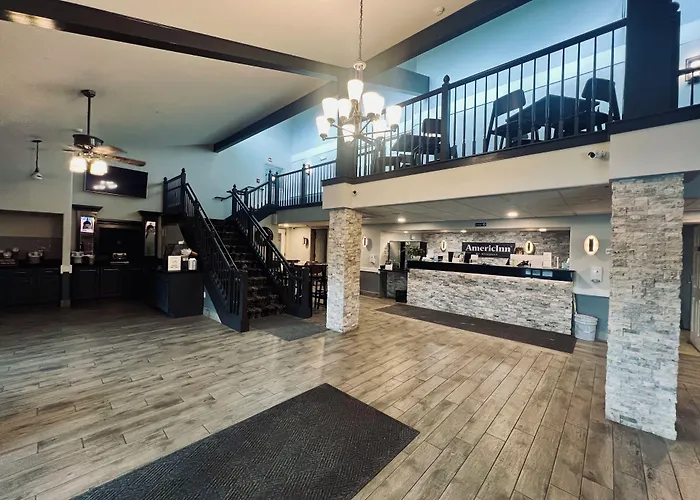 Beaver Dam Hotels