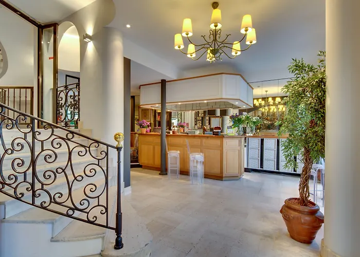 Grand Hôtel Des Gobelins Paris